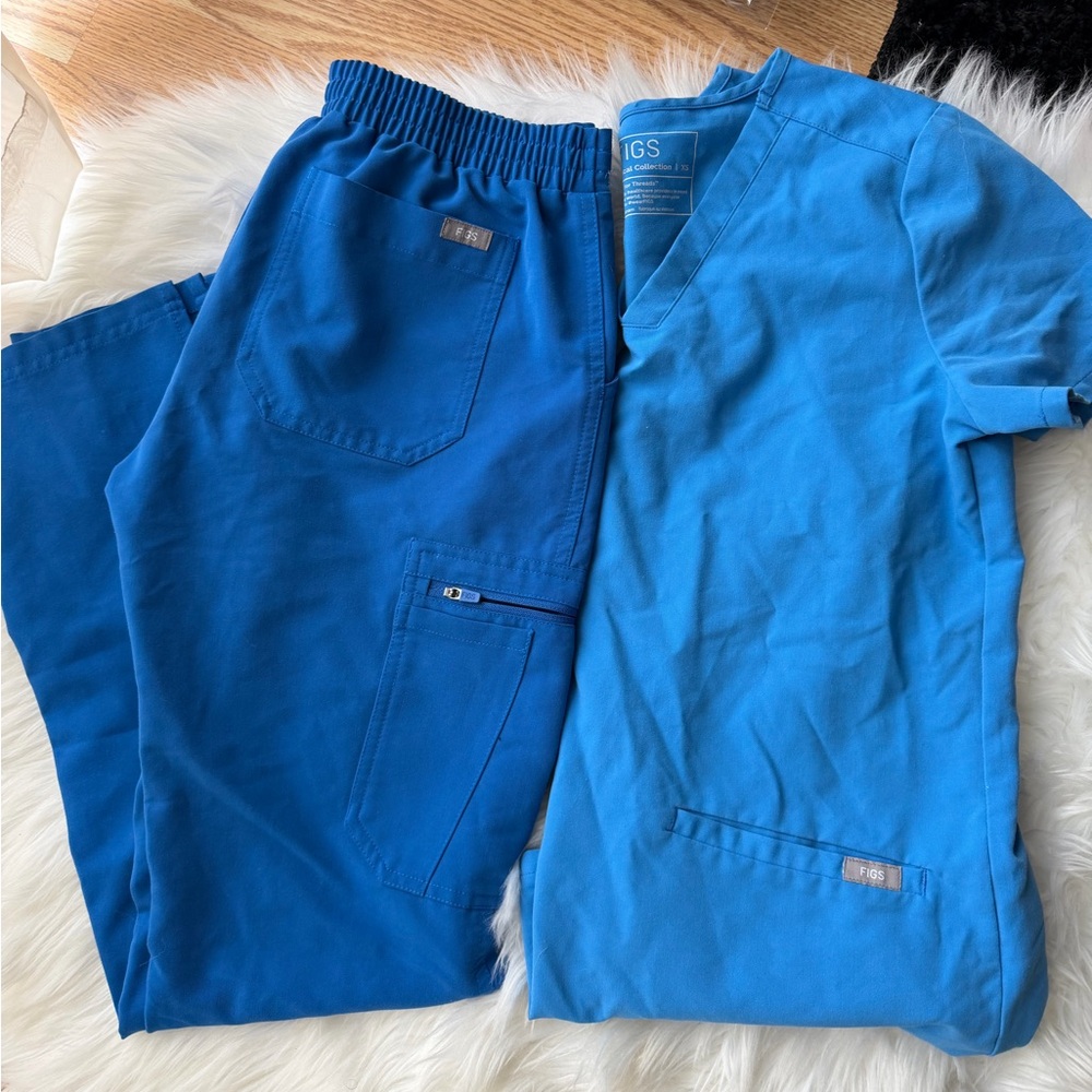 Women’s FIGS set